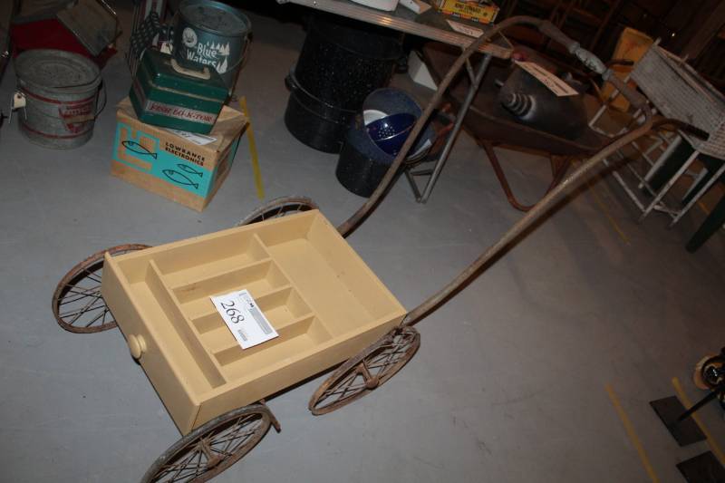 lot 268 image: Drawer Buggy