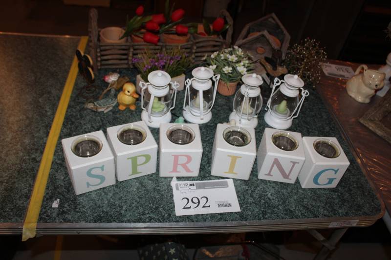 lot 292 image: Spring Dcor - Candles, Flowers, Hour Glasses, And More