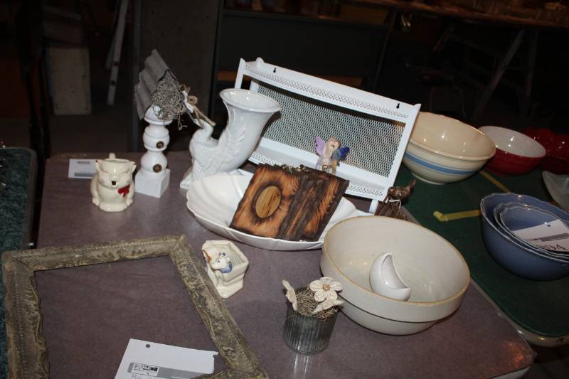 lot 293 image: Metal Shelf, Vintage Bowls, Pitcher, Vase Antique Pitcher Frame and misc.