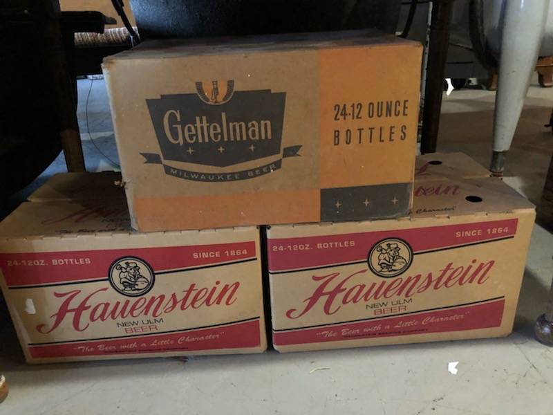 lot 1 image: Lot of (3) Vintage Beer Boxes including empty bottles