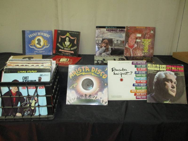 lot 50 image: Records lots of old ones