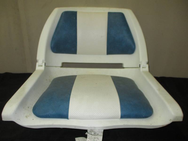 lot 60 image: Boat Seat