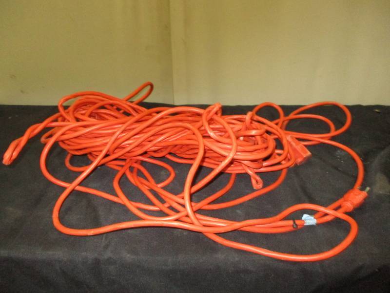 lot 67 image: 100 ft Extension Cord