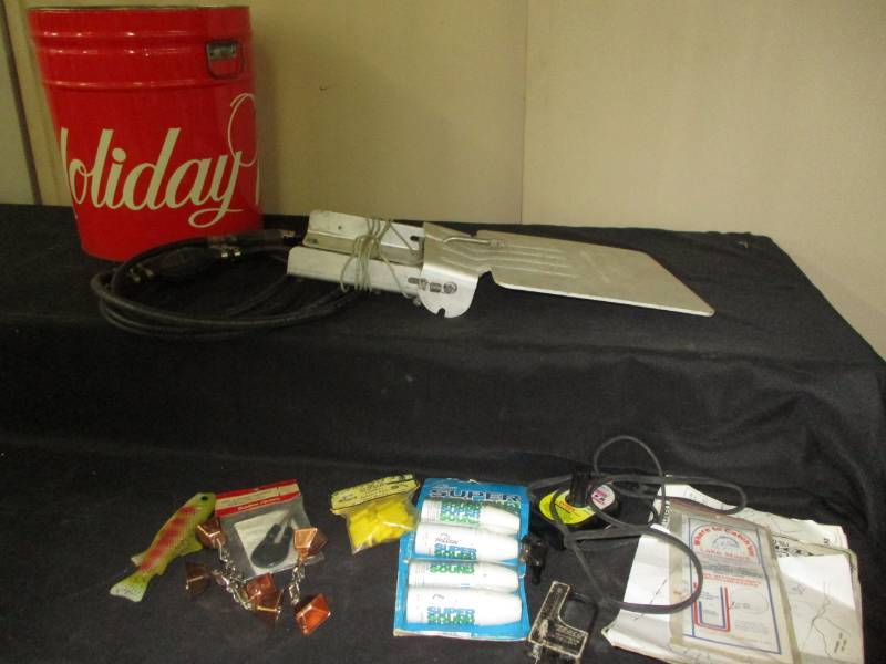 lot 74 image: Trolling fin, Gas hose, fishing supplies, boat horn fill and more