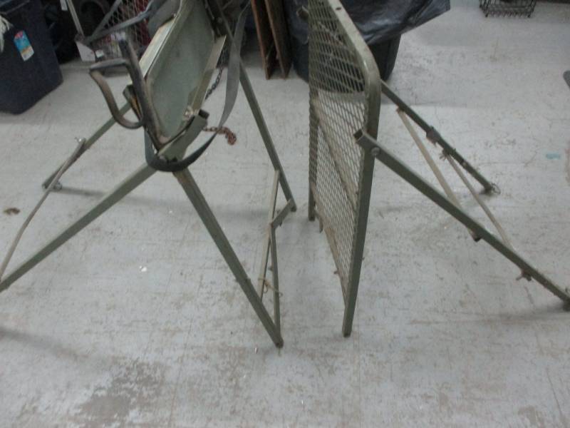 lot 123 image: Deer Stand