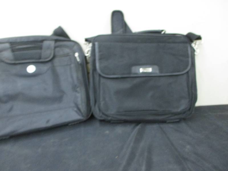 lot 124 image: 2 Computer bags