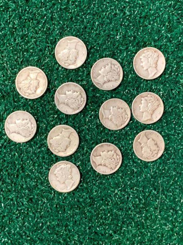 Lot of 10 Mercury Dimes