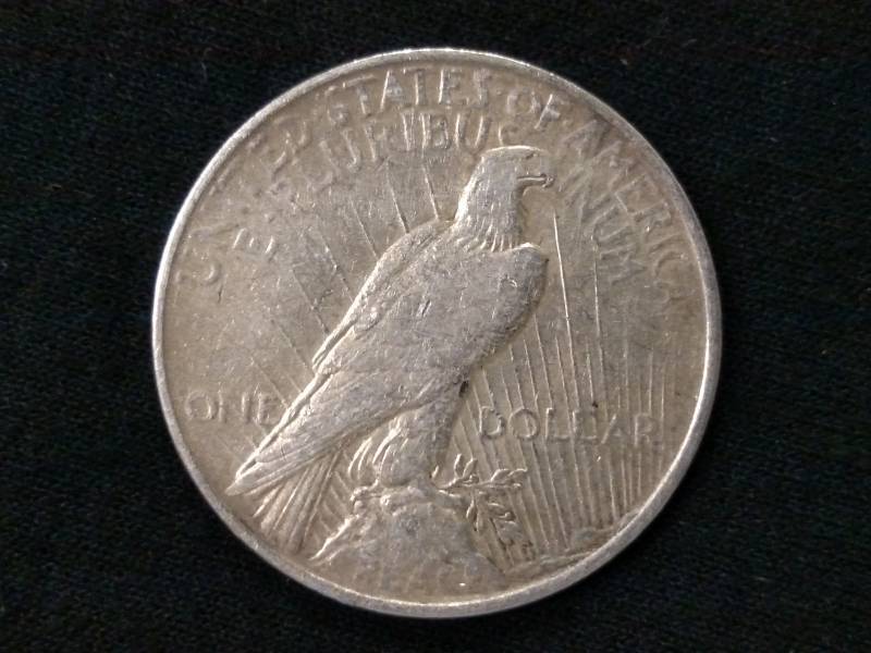 1922 Peace Silver Dollar...