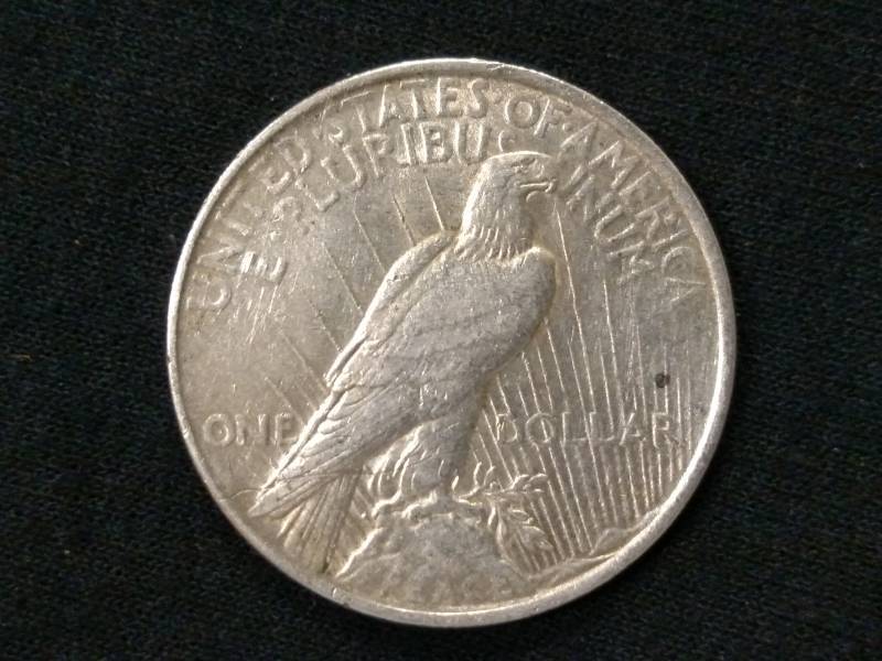 1922 Peace Silver Dollar...
