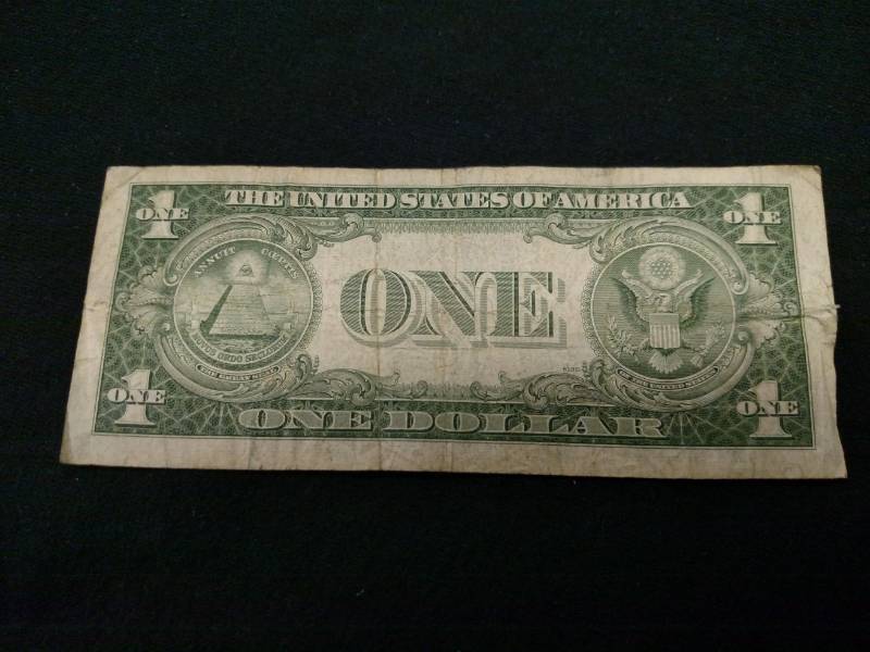 1935 E One Dollar Silver Certificat...