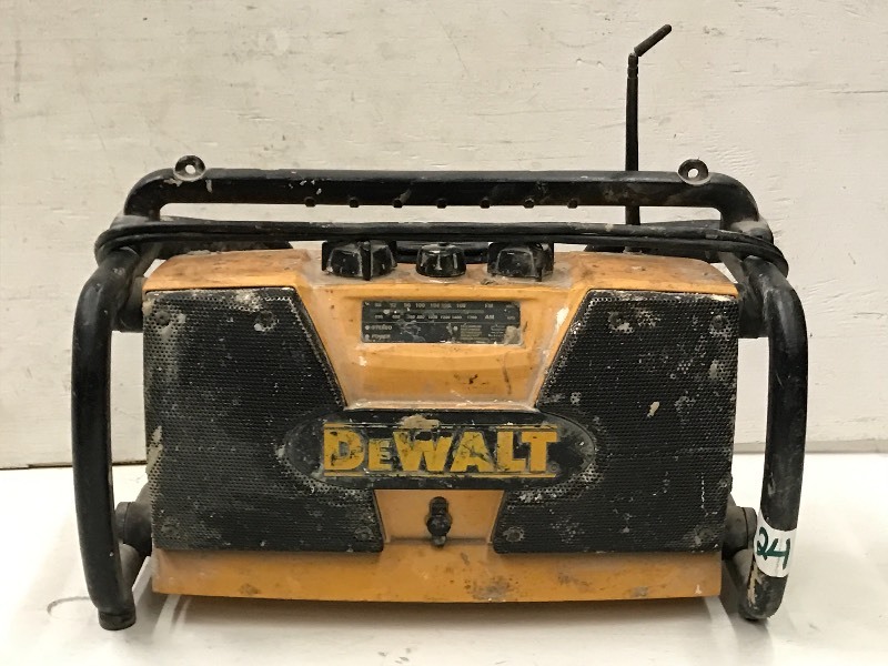 lot 24 image: DeWalt Job-Site Radio