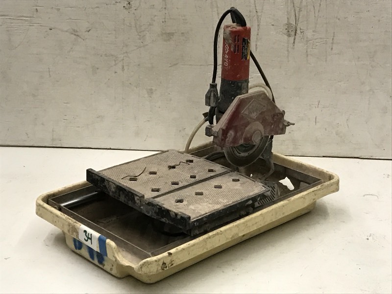 lot 34 image: MK Electric Tile Saw