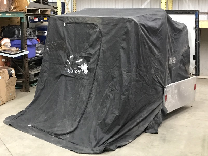 lot 48 image: Ice-Fishing Shelter With Homemade Storage Box