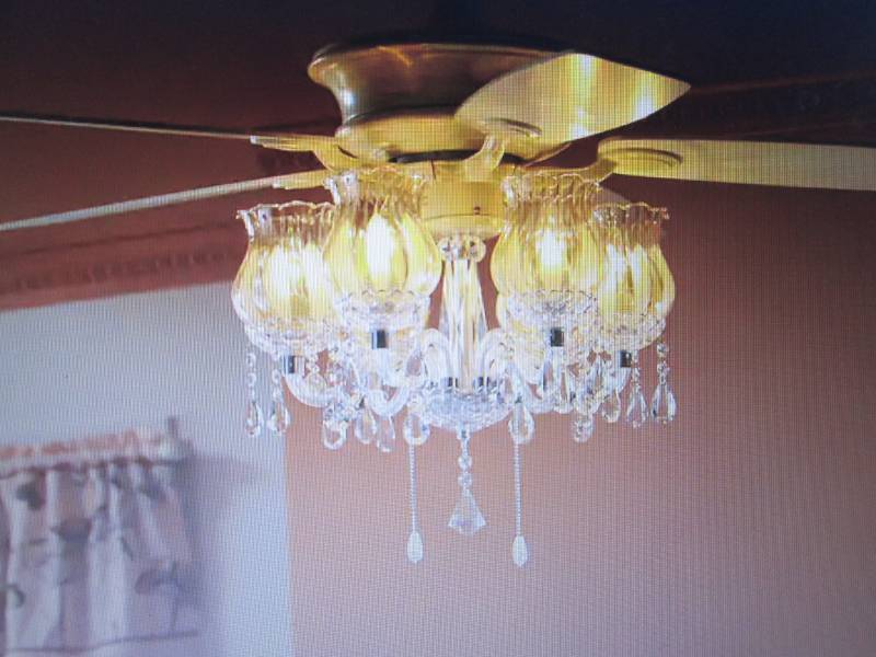 lot 21 image: Romantic Ceiling Fan open box, unte...