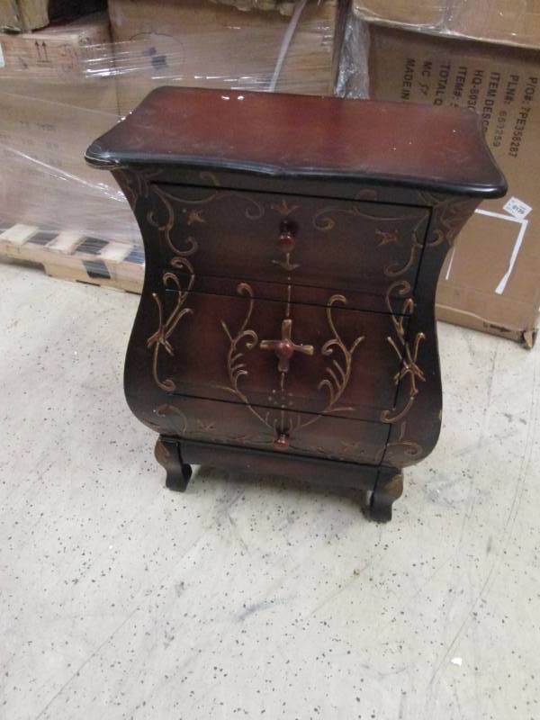 lot 43 image: Ornate Stand open box, sl damage  R...