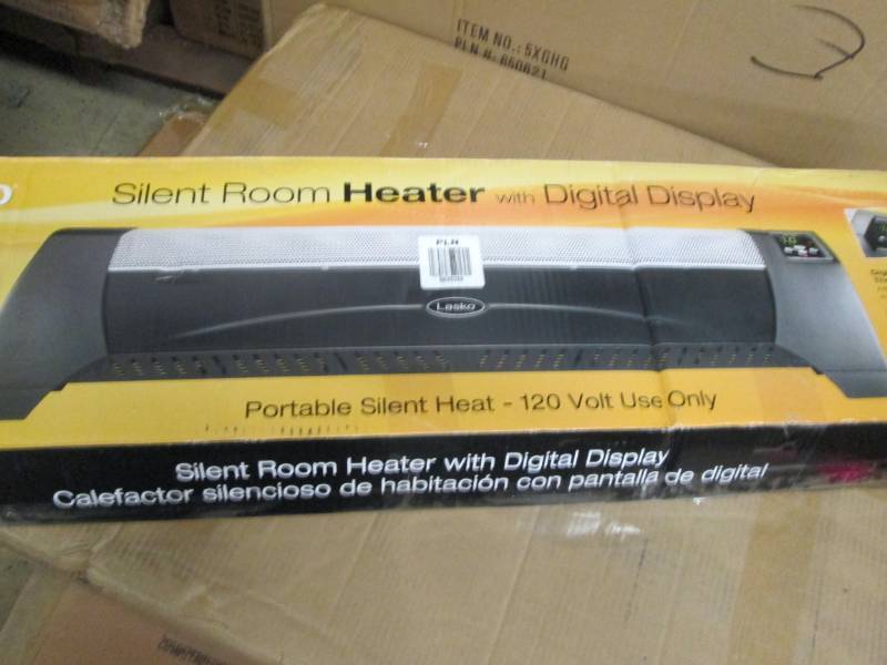 lot 60 image: Baseboard Heater by Lasko open box,...