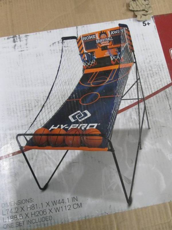 lot 94 image: Hy-Pro 2 in 1-  7 ft Double Shoot B...