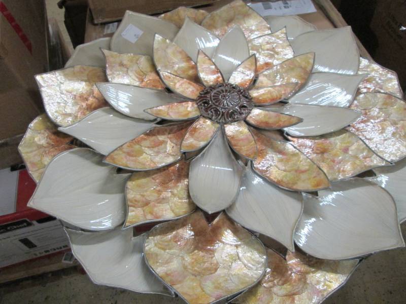 lot 115 image: Capiz Flower open box Retail $129.9...