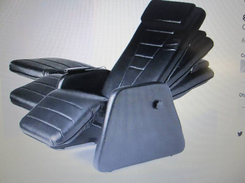 lot 129 image: Manual Zero Gravity Chair with Heat...