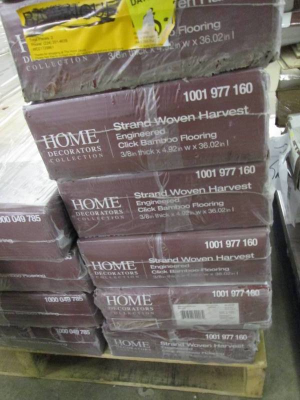 lot 156 image: 6 Cases Home Decorators Collection ...