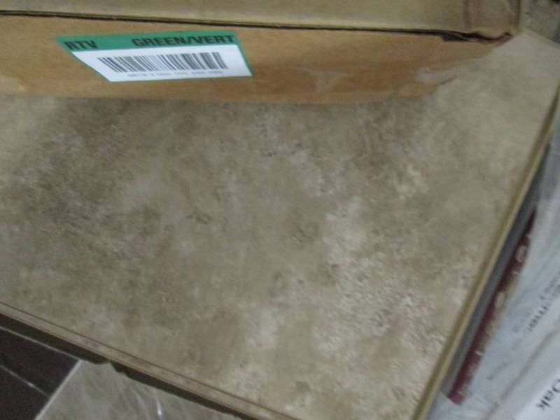 lot 182 image: 2 Cases Home Decorators Collection ...