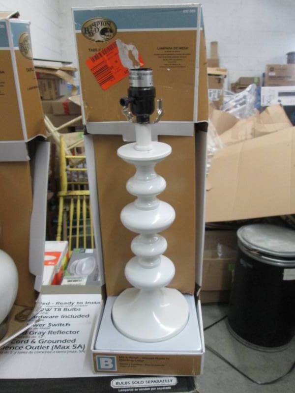 lot 214 image: Hampton Bay Mix & Match White Gloss...