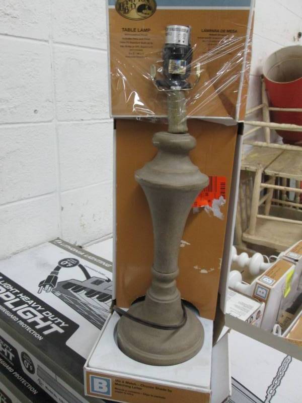 lot 217 image: Hampton Bay Table Lamp Base...