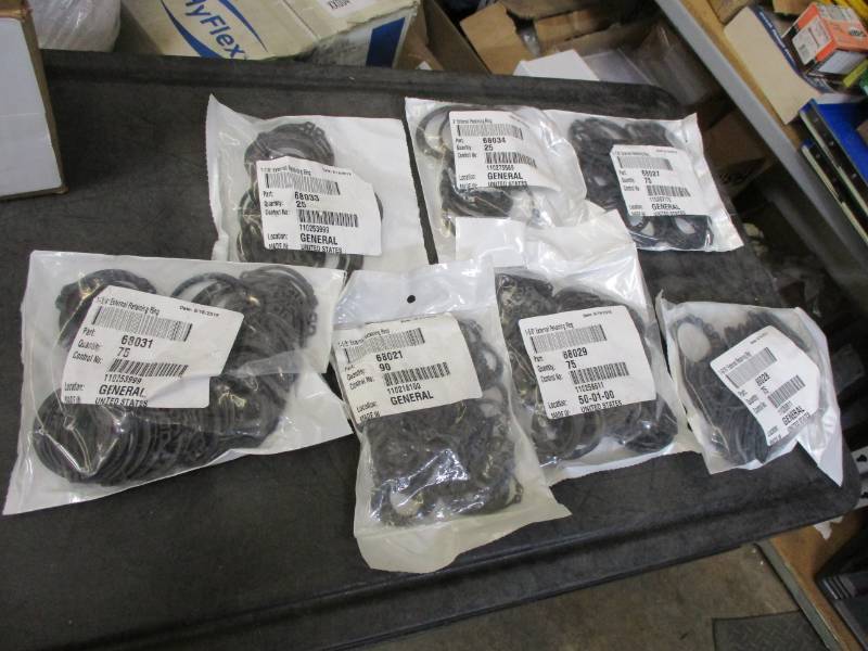 lot 13 image: Ext Retaining ring kit
