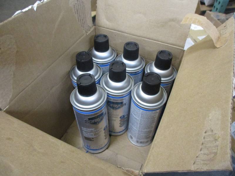 lot 32 image: Contact Cleaner