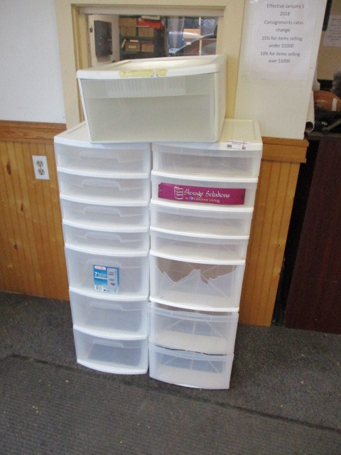 Storage bins