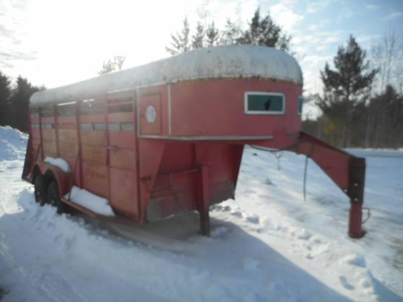 Horse Trailer NO RESERVE