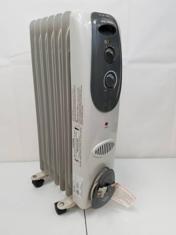 lot 19 image: Pelonis Oil Filled Radiator Heater