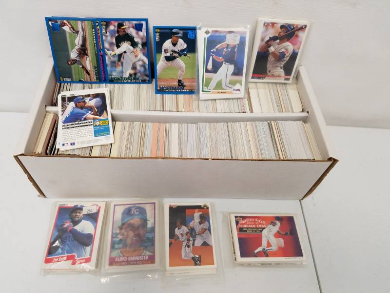 lot 75 image: Two row box of baseball cards part 1