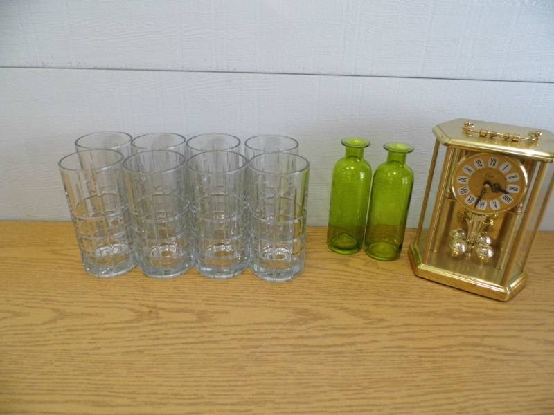 Glasses - Anniversary Clock