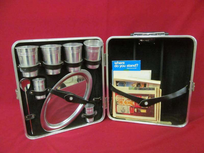 lot 7 image: Ezutain 101 traveling bar