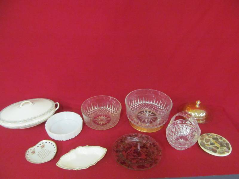 lot 43 image: glassware