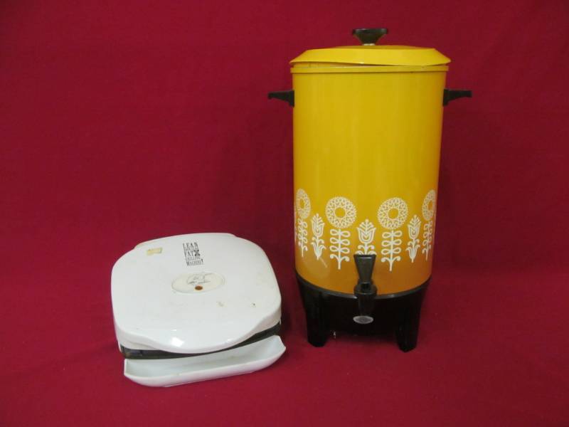 lot 46 image: George foreman grill, West Bend coffeepot