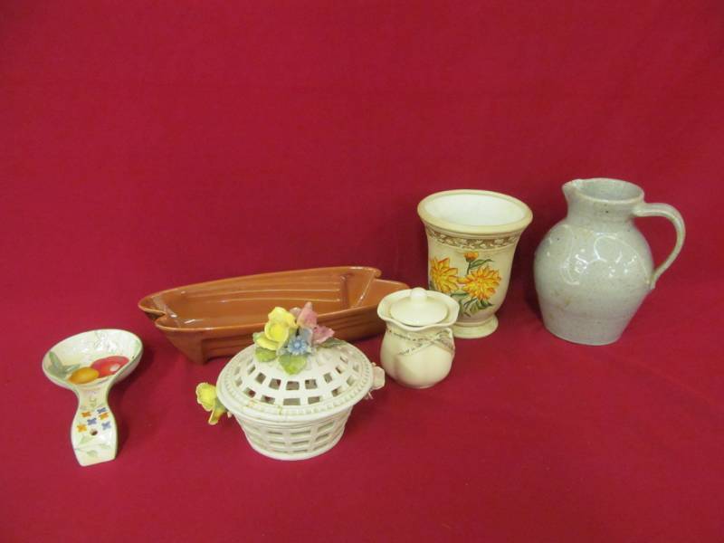 lot 47 image: stoneware pitcher, Vannuys planter