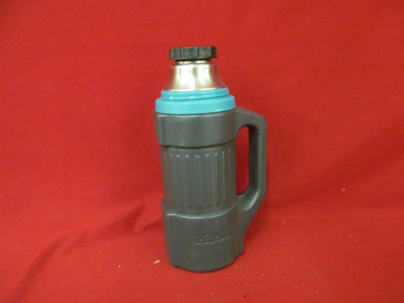 lot 58 image: thermos
