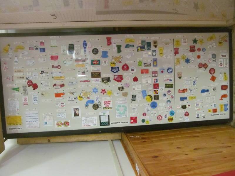 lot 68 image: advertising magnets