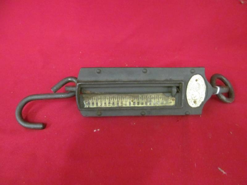 lot 94 image: Chatillons scale