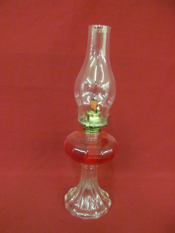 lot 133 image: Aladdin lamp