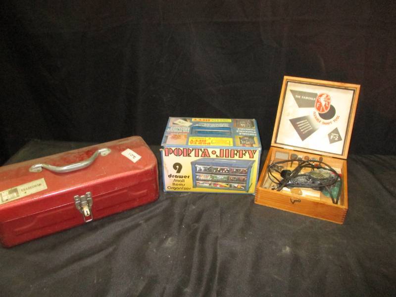 lot 159 image: Tool box with a few tools, Tool organizer and little dremmel tool