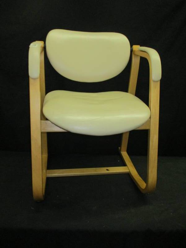 lot 13 image: Rocking Chair