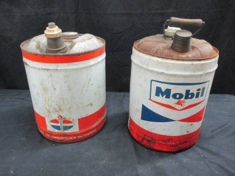 lot 15 image: Mobile and Standard Cans Mobile has something in it not full as is