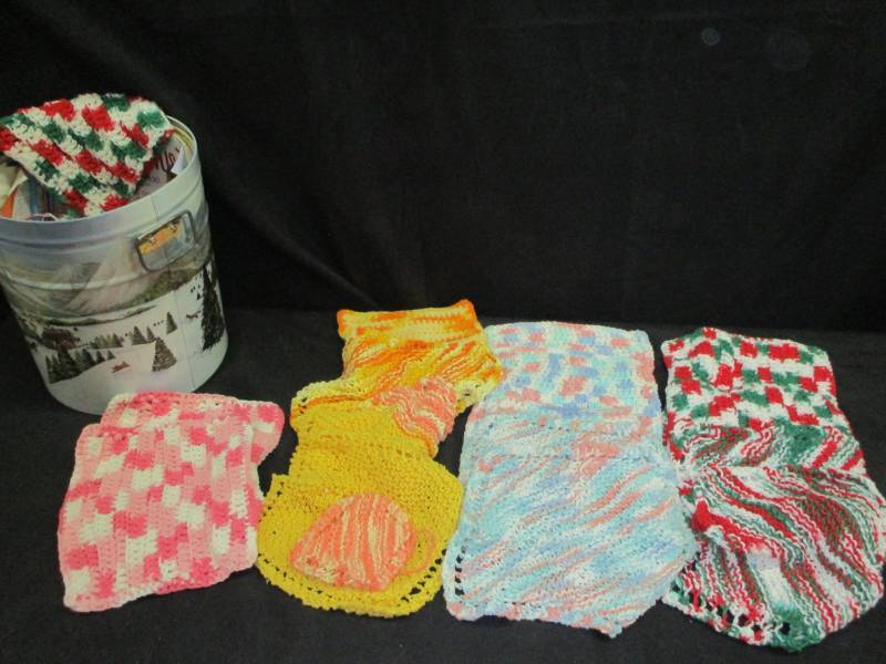 lot 40 image: Homemade Dish Rags