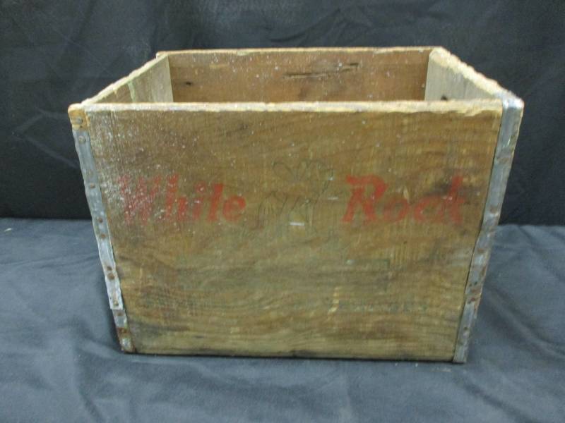 lot 80 image: White Rock Wood Box