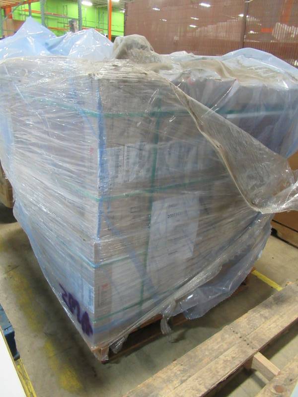 lot 39 image: Pallet of Daltile Natural Stone Collection Carrara Gioia 12 in. x 12 in. Polished Marble Floor and Wall Tile (10 sq. ft.  case) M70212121L - 48 Cases