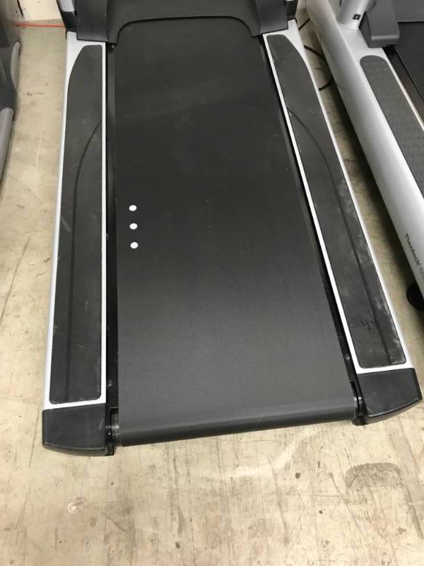 lot 9 image: Life Fitness Discover SE treadmill