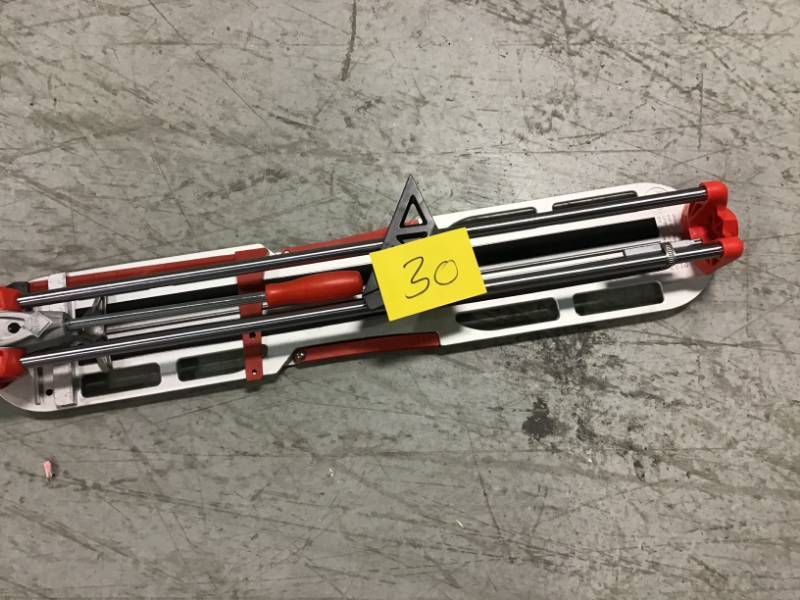 lot 30 image: Rubi 26 in. Star Max Tile Cutter in good condition